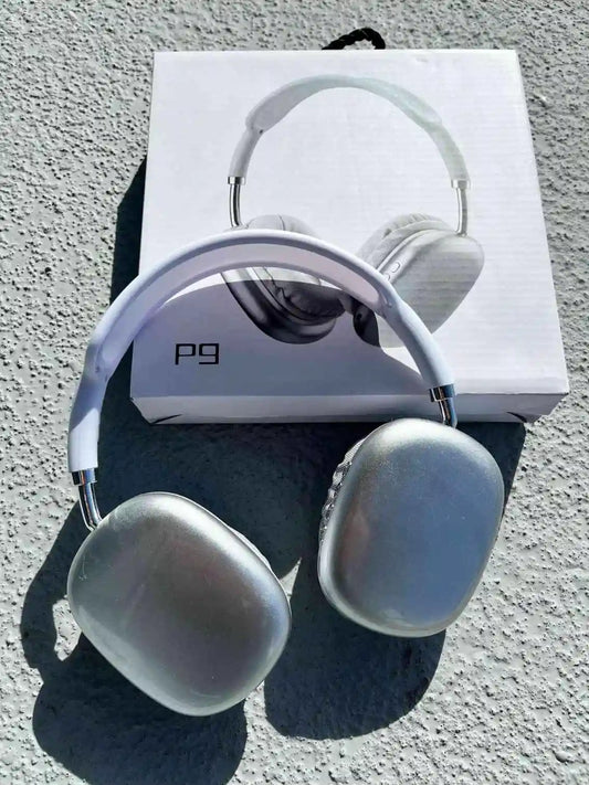Stylish p9 wireless headphones in silver colour on the box.