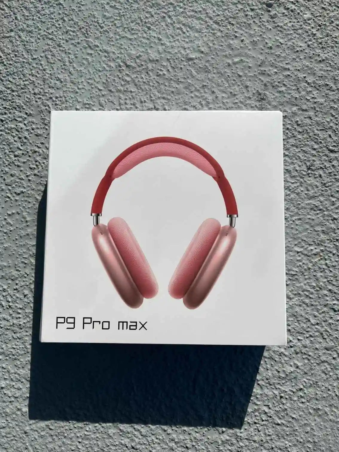 P9 Pro Max Pink Wireless Over-Ear Headphones Box.